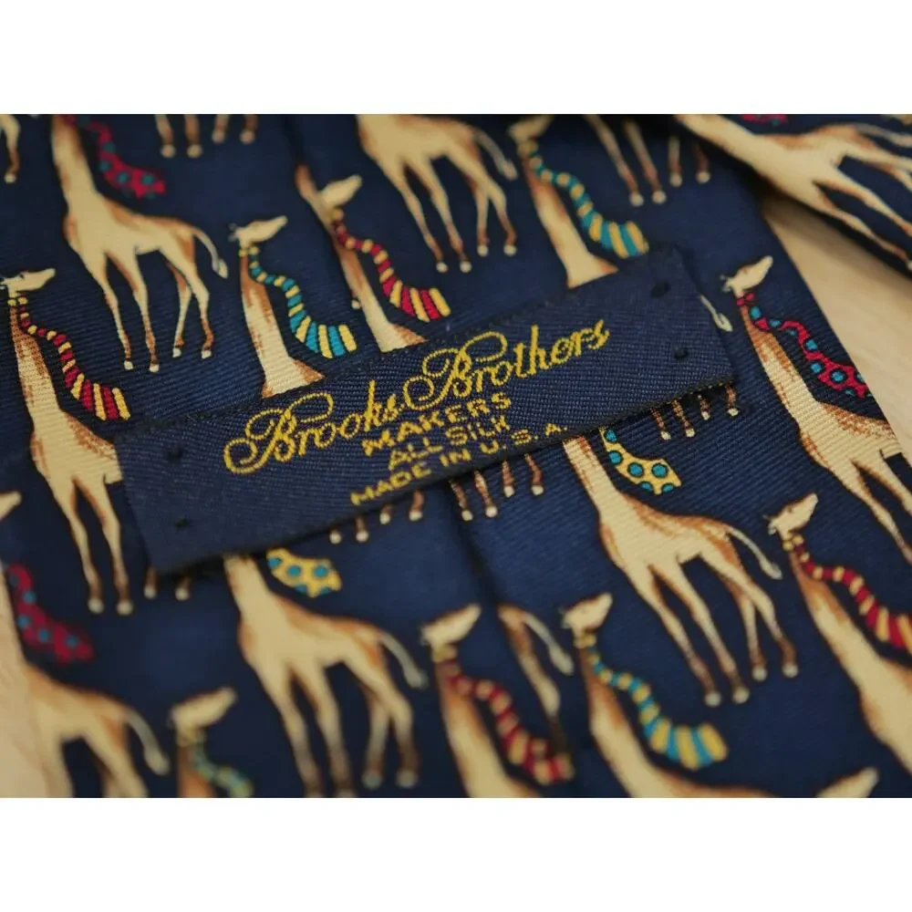Brooks Brothes Makers Tie 58 in Silk Multicolor Giraffes in Polka Dot Neckties